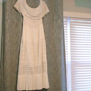 Nation AK Outfits XL white maxi dress